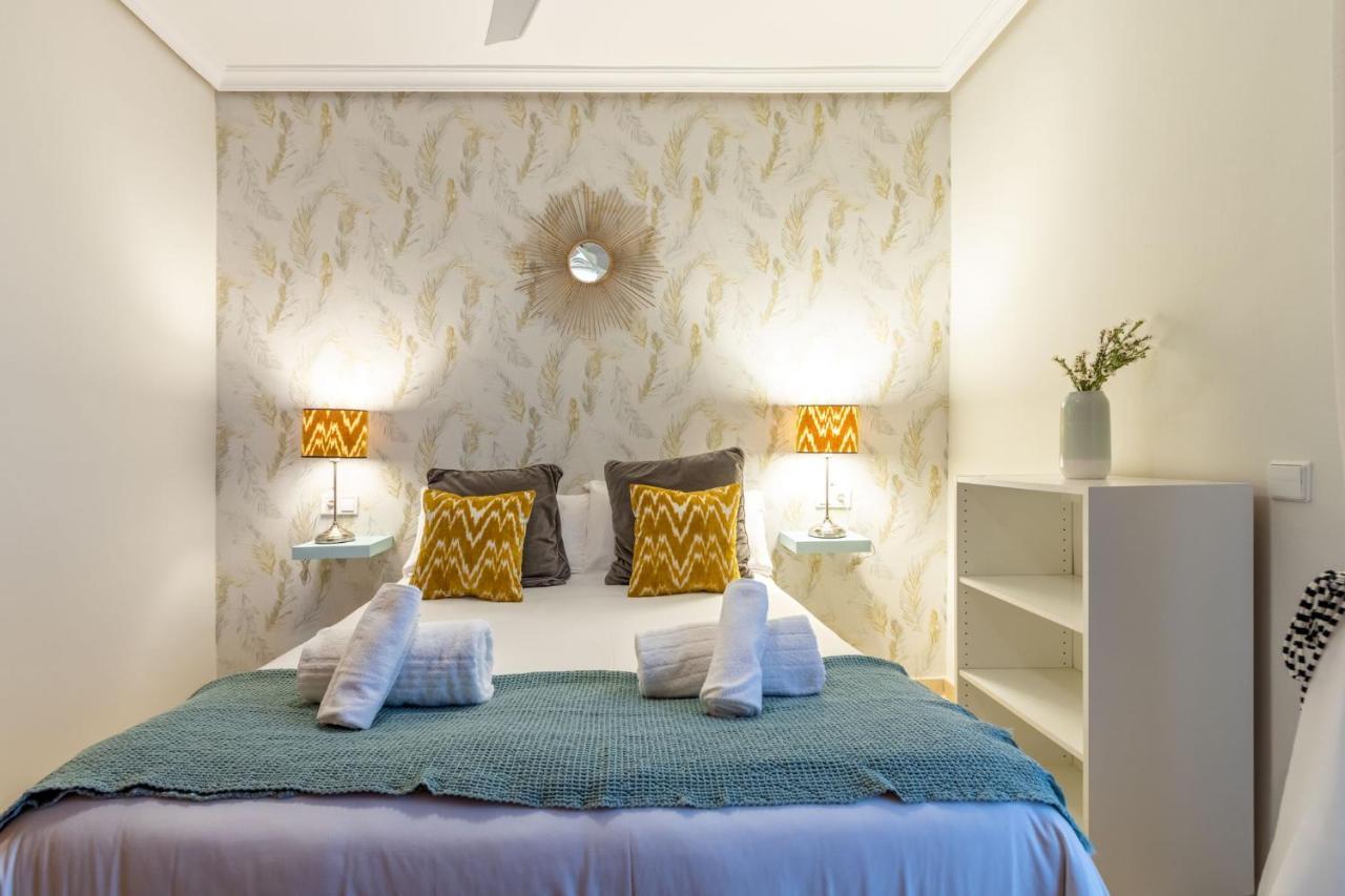 Apartament San Jacinto Triana Deluxe By Valcambre Sewilla Zewnętrze zdjęcie