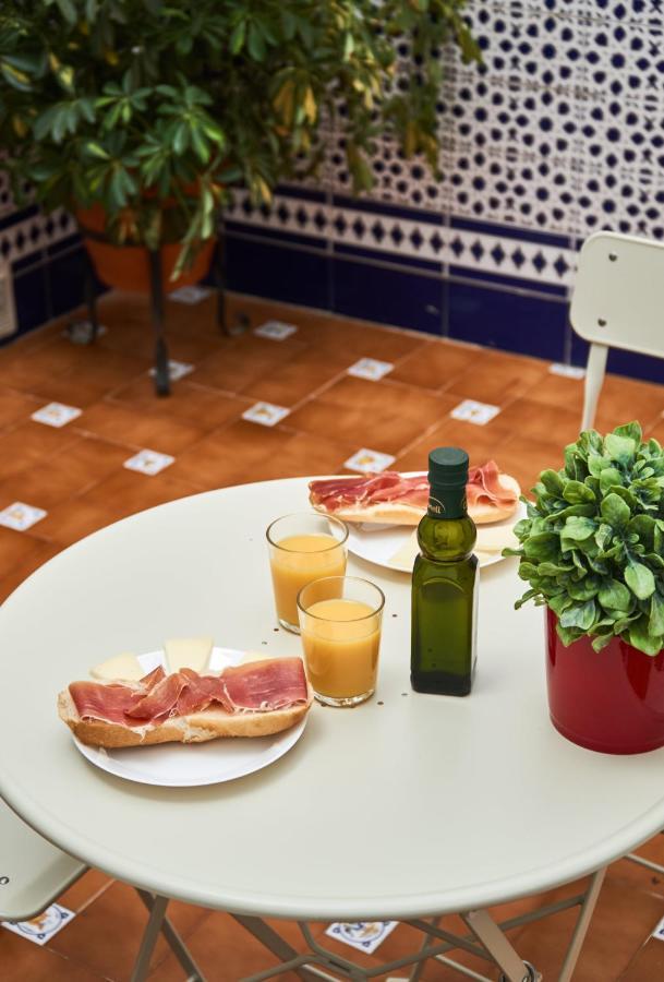 Apartament San Jacinto Triana Deluxe By Valcambre Sewilla Zewnętrze zdjęcie