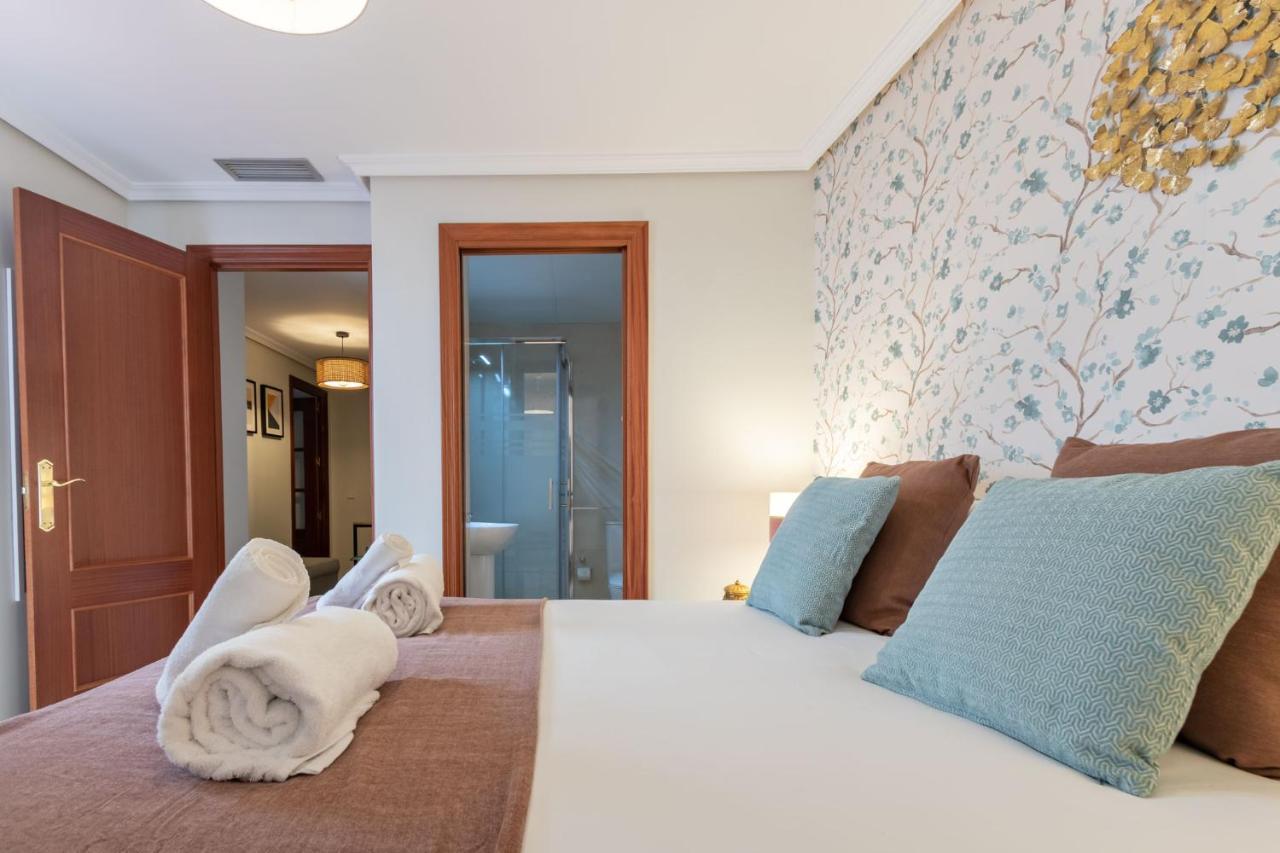 Apartament San Jacinto Triana Deluxe By Valcambre Sewilla Zewnętrze zdjęcie